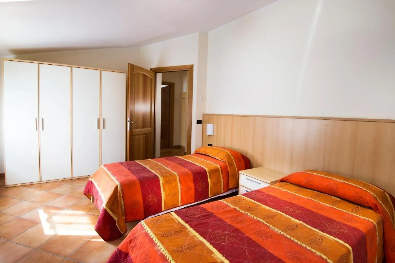 *** Aparthotel Residence Corte Camaldoli Garda  Italien