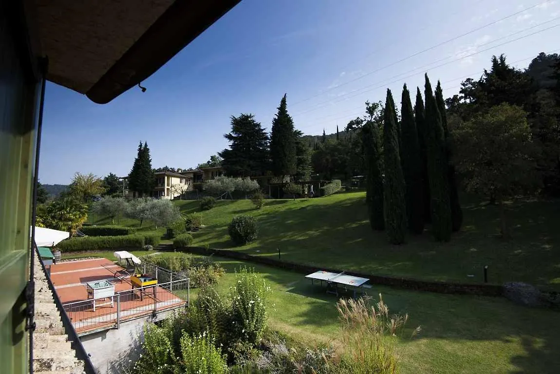Residence Corte Camaldoli Garda  Italien