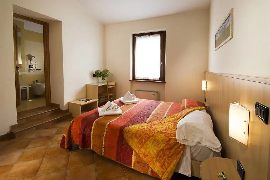 Aparthotel Residence Corte Camaldoli Garda