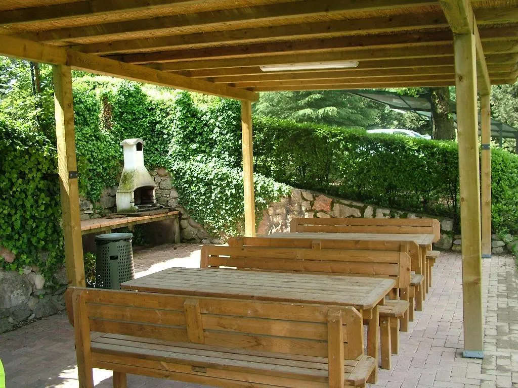 Residence Corte Camaldoli Garda  Aparthotel Garda (Verona)