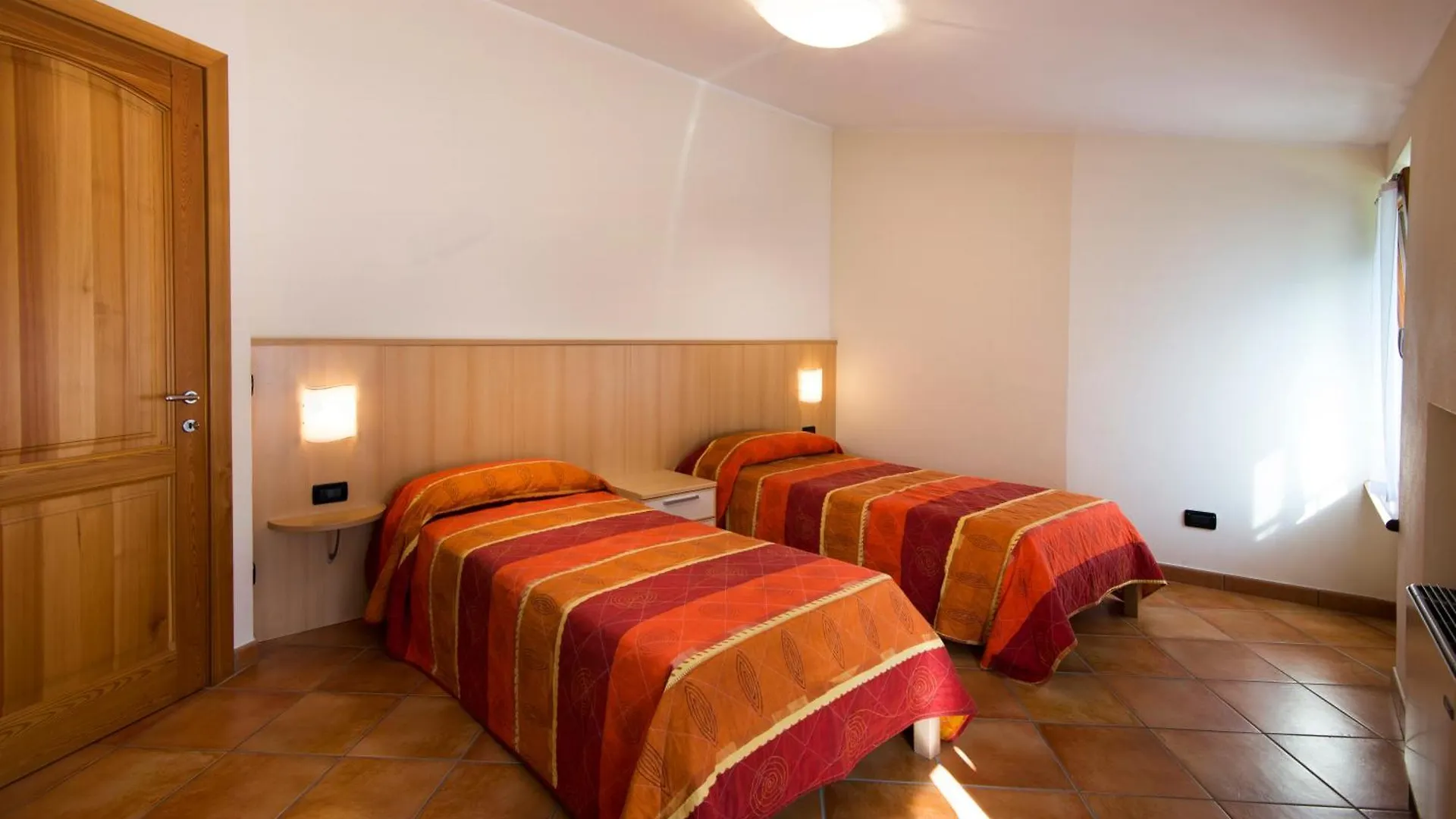 Aparthotel Residence Corte Camaldoli Garda