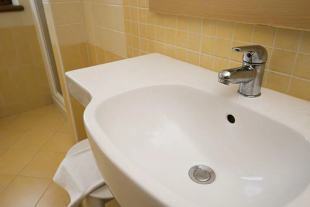 Residence Corte Camaldoli Garda