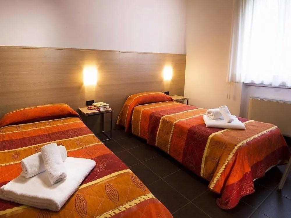 Aparthotel Residence Corte Camaldoli Garda